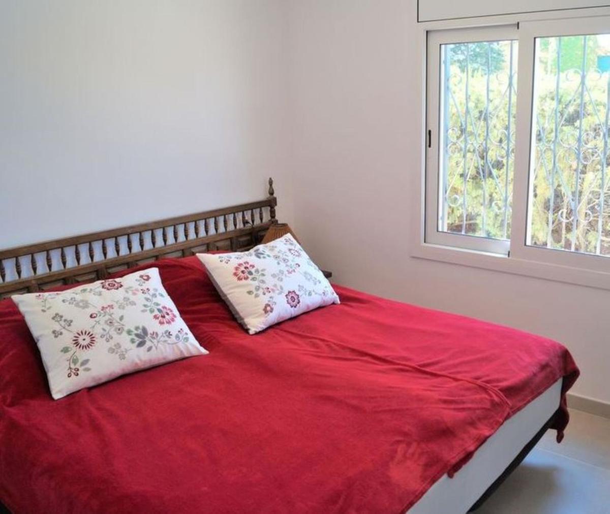 House - 2 Bedrooms with Pool and Sea views young people group not allowed - 07087 - Housity