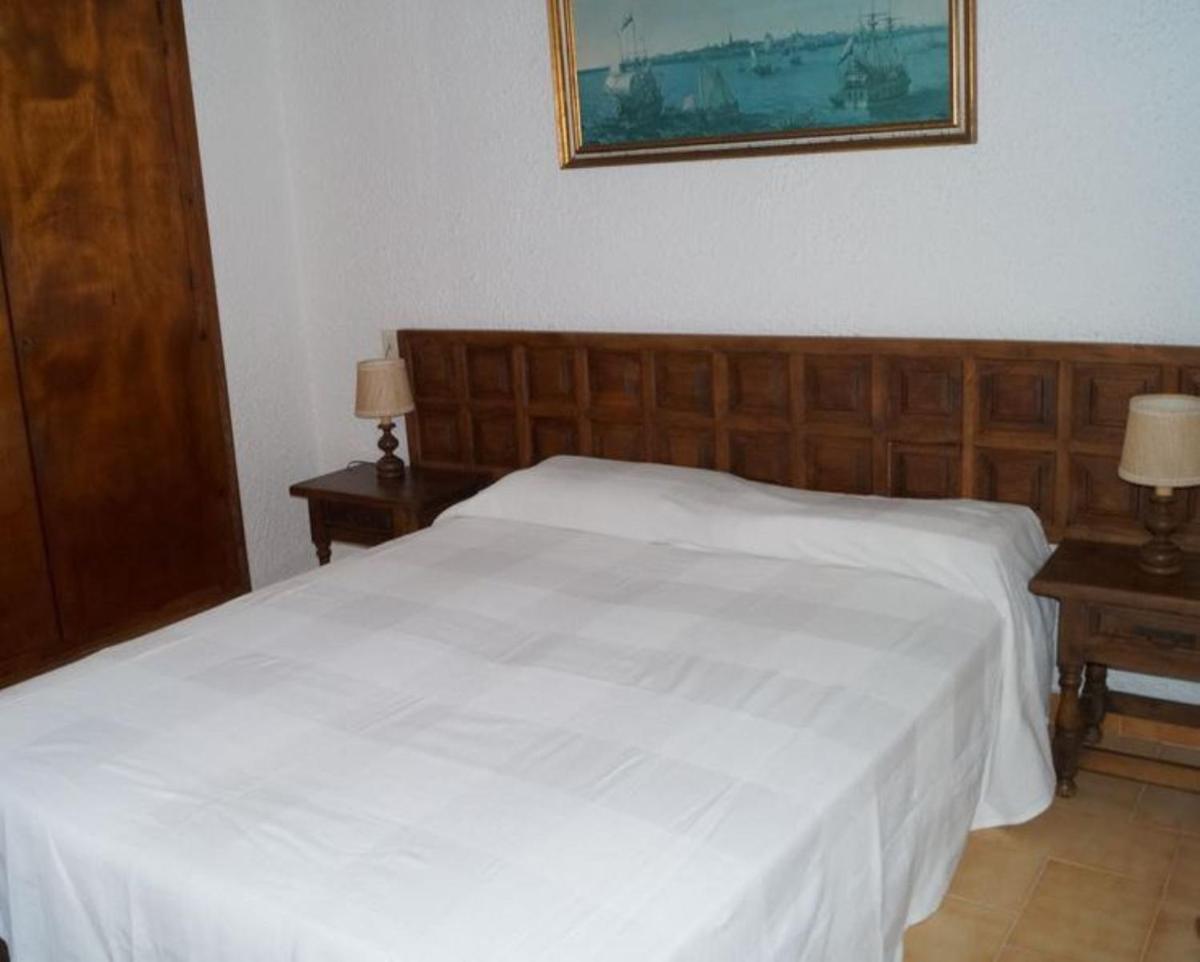 House - 2 Bedrooms with Sea views young people group not allowed - 07088 - Housity