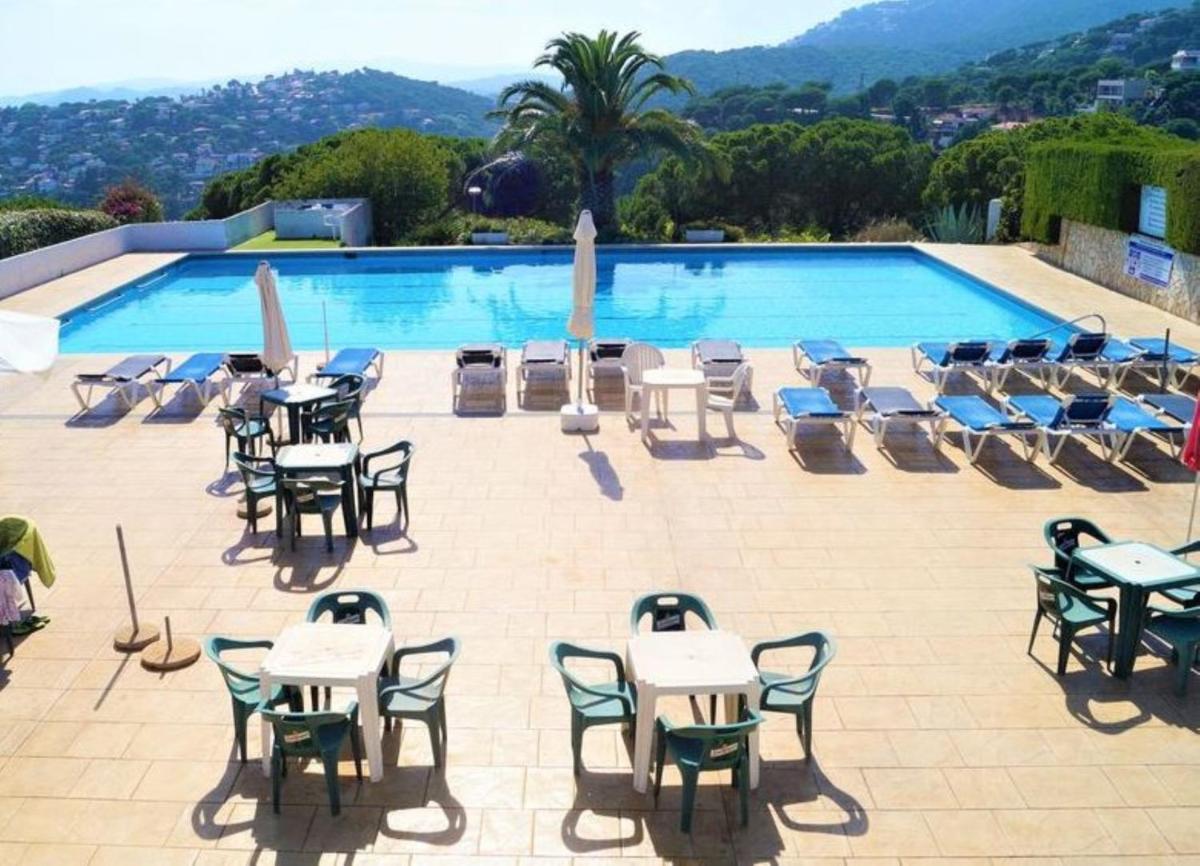 House - 2 Bedrooms with Sea views young people group not allowed - 07088 - Housity