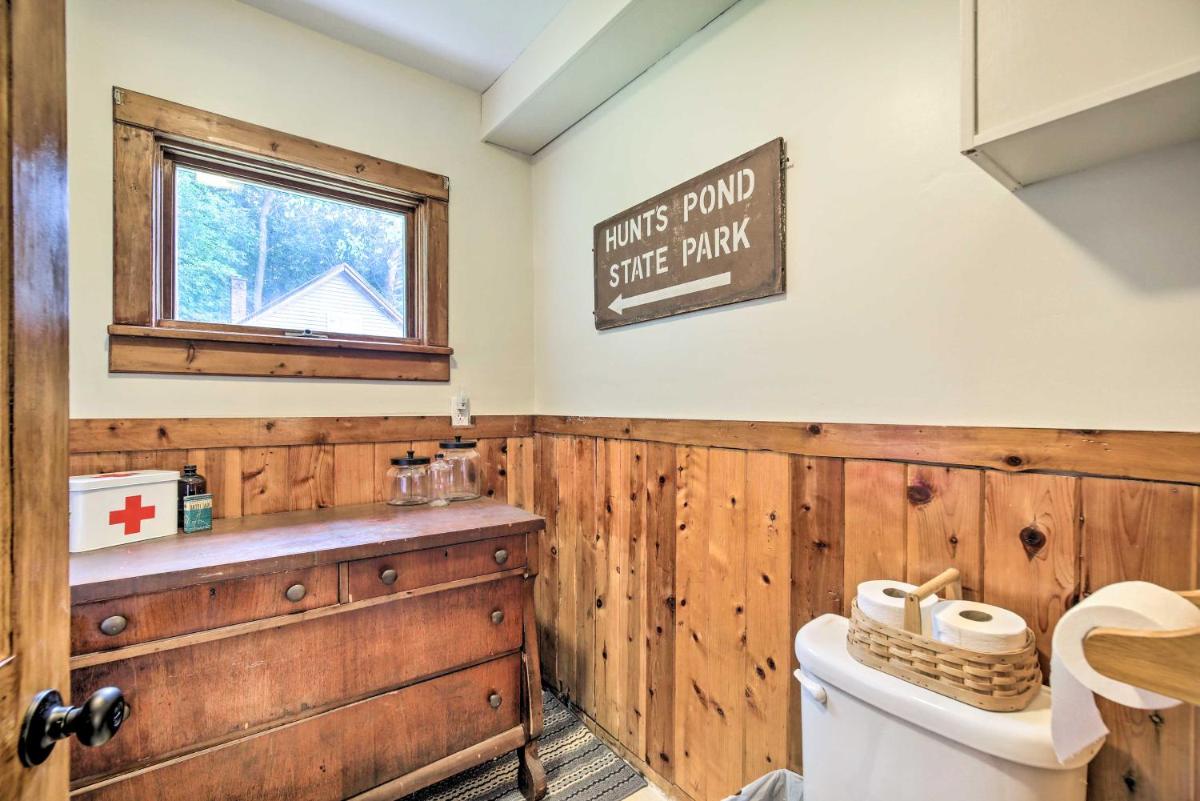 Pet-Friendly Saranac Lake Retreat with Deck and Yard - Housity