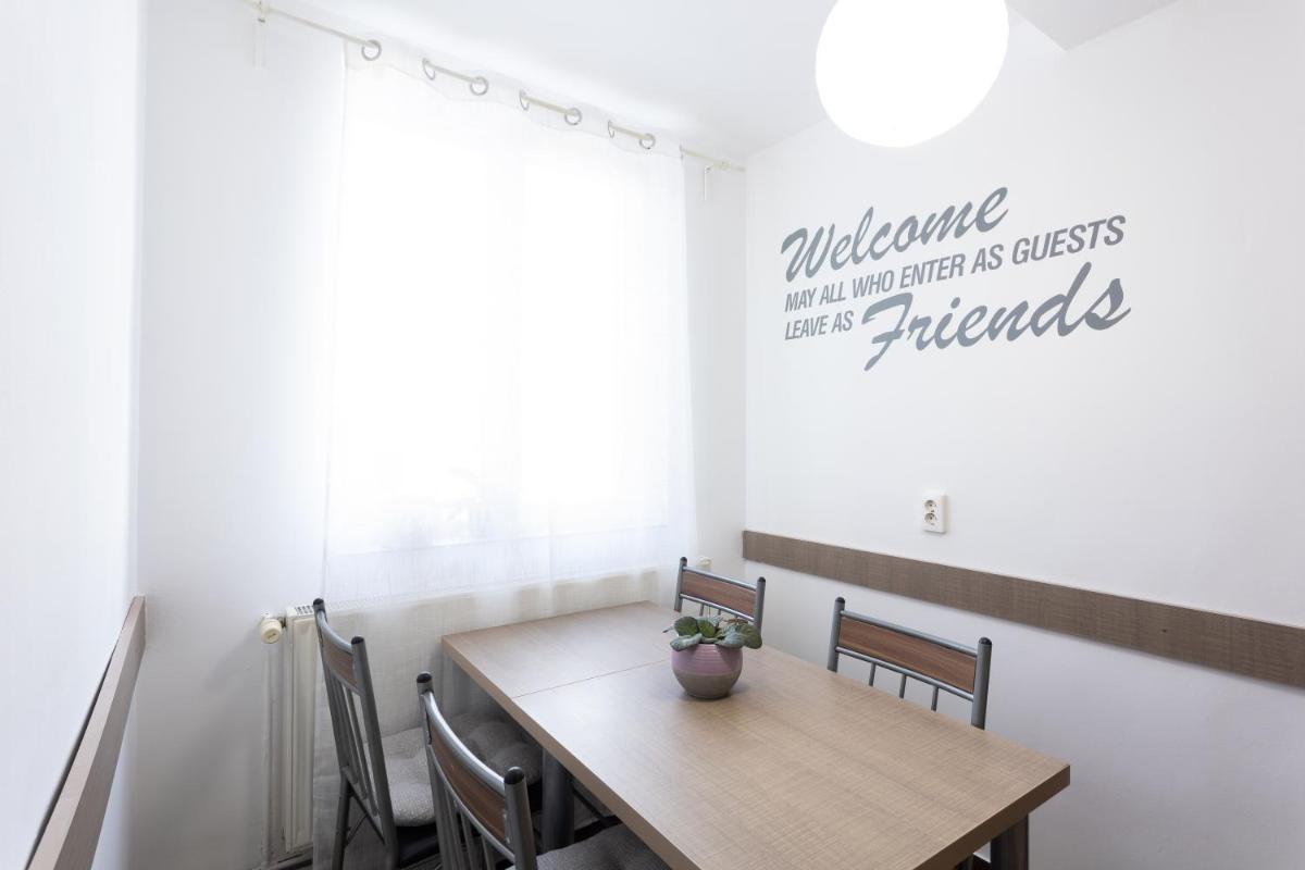 Central Apartment Targu Mures - Housity