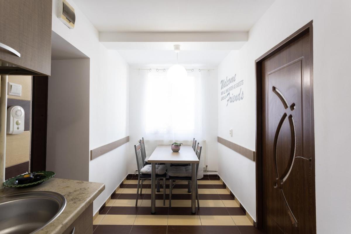 Central Apartment Targu Mures - Housity