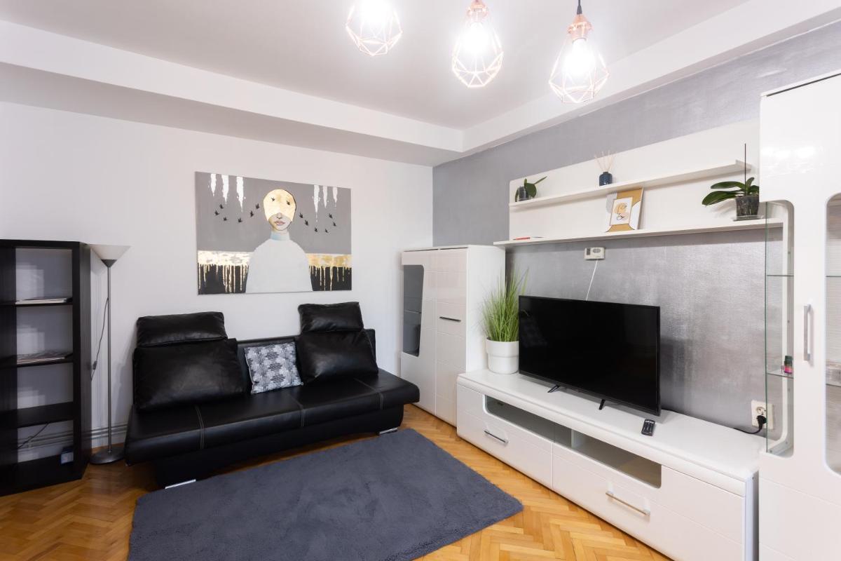 Central Apartment Targu Mures - Housity