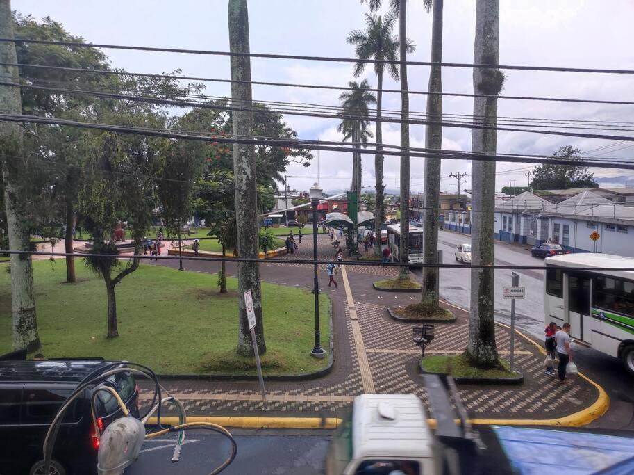 Chopper Hostal - Housity