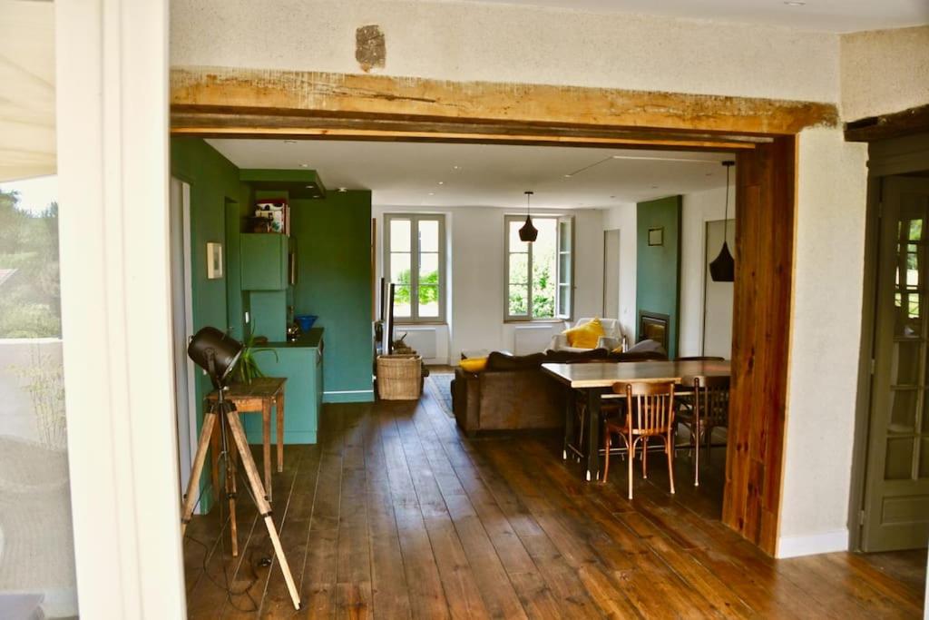 confortable maison familiale à l'entrée du village médiéval - Housity