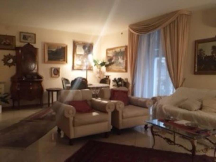 The Trip House - Between the center and the sea - Free WIFI and Jacuzzi - Housity