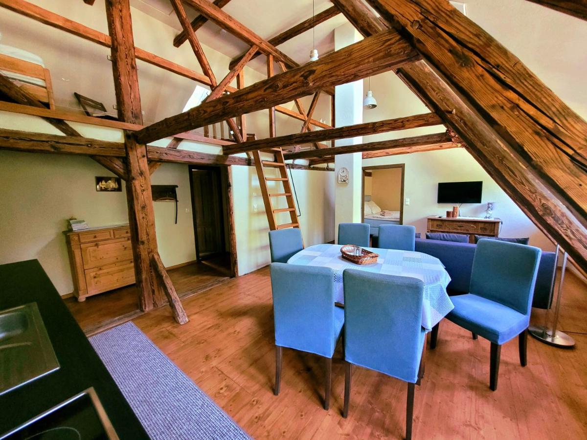 Pferdehof am Burgsberg, Ferienwohnungen - Housity