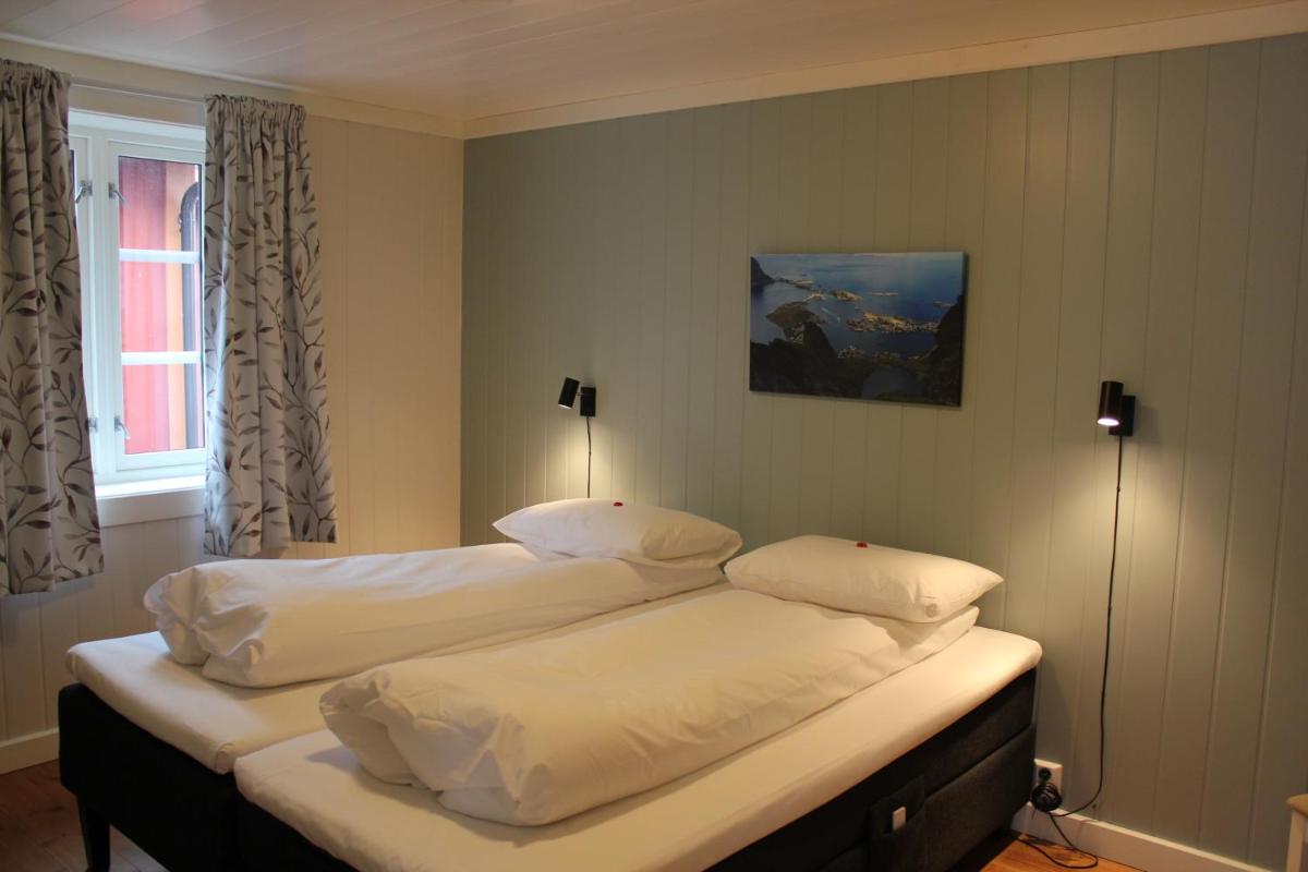 Reinefjorden Sjøhus - Housity