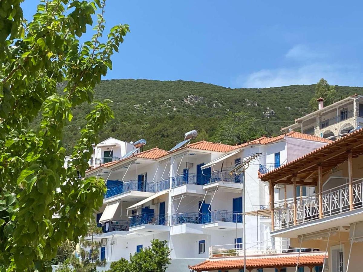 Matina Apartments Tyros - Housity