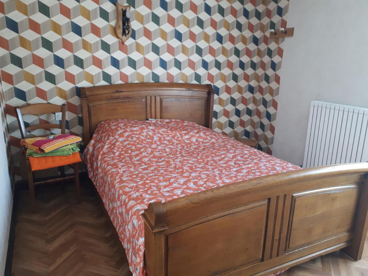 DEUX CHAMBRES DANS UNE MAISON INDIVIDUELLE AU COEUR De L AVESNOIS - Housity