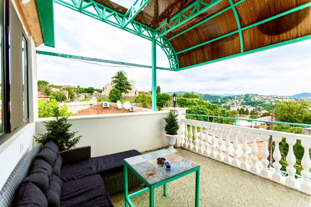 Hotel History - Housity