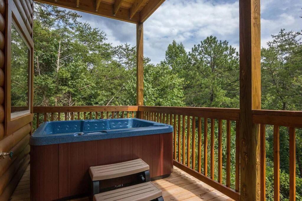 Smokeys Retreat - Housity