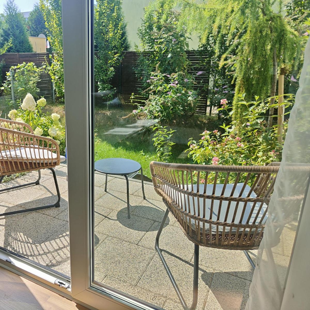 Apartament Jasińskiego z ogrodem - Housity