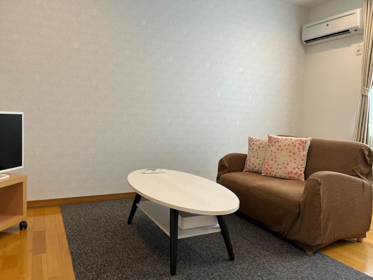 ＡｋＢ33 Room-2 - Housity