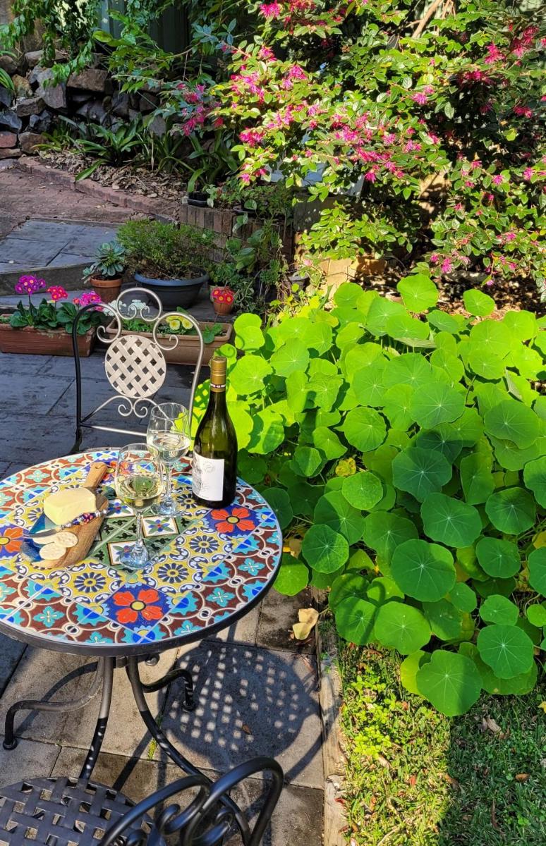 Garden Rest - Housity
