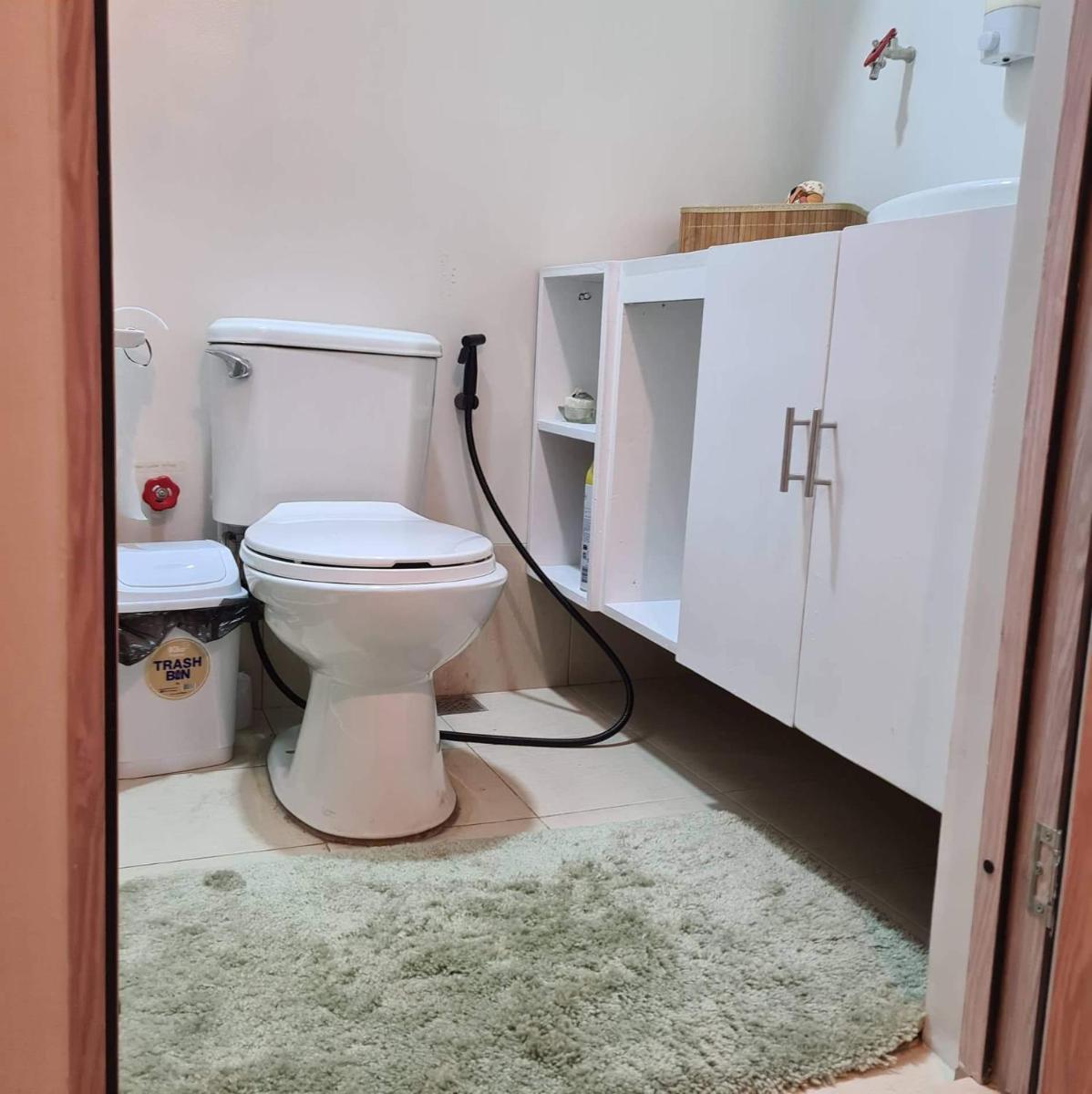 Fully furnished Condominium-apartment unit for 5-6 guests - Housity
