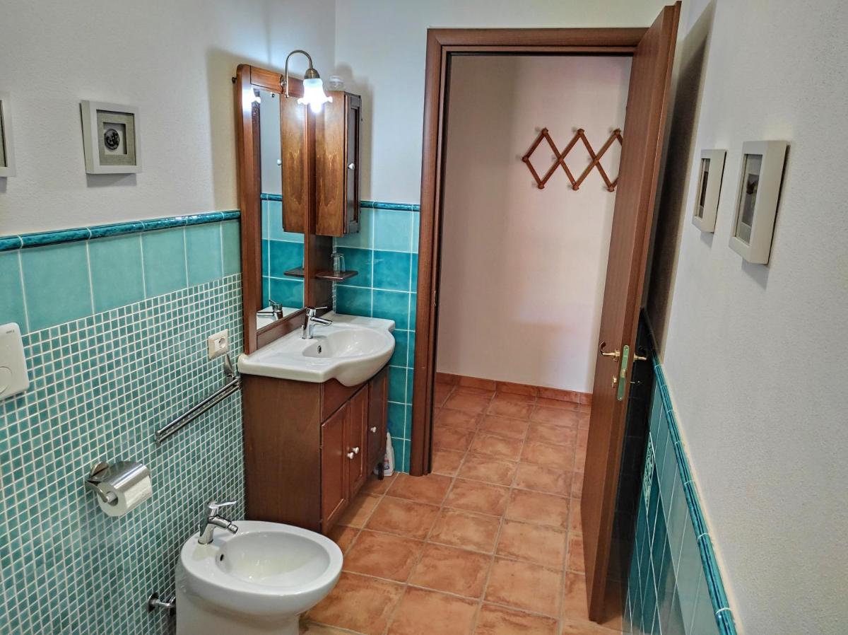 Casa SERENAS, a 5 minuti dal mare con parcheggio, clima e tutto il necessario per la tua vacanza in relax - Housity