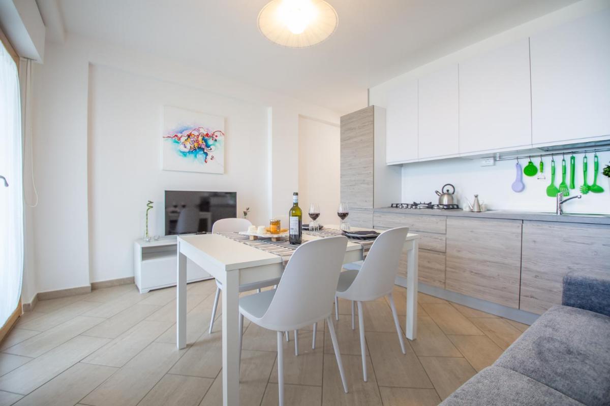 Suitetrails - Amazing Apartments with Romantic Sea View
