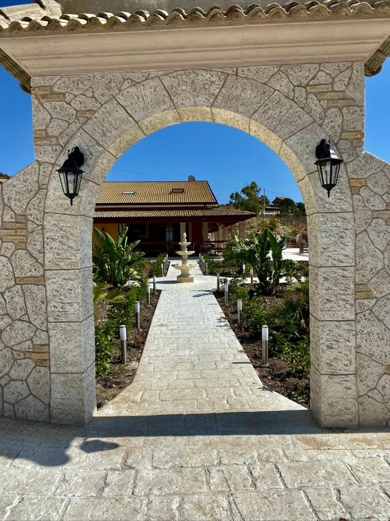 Bella Vista - Housity