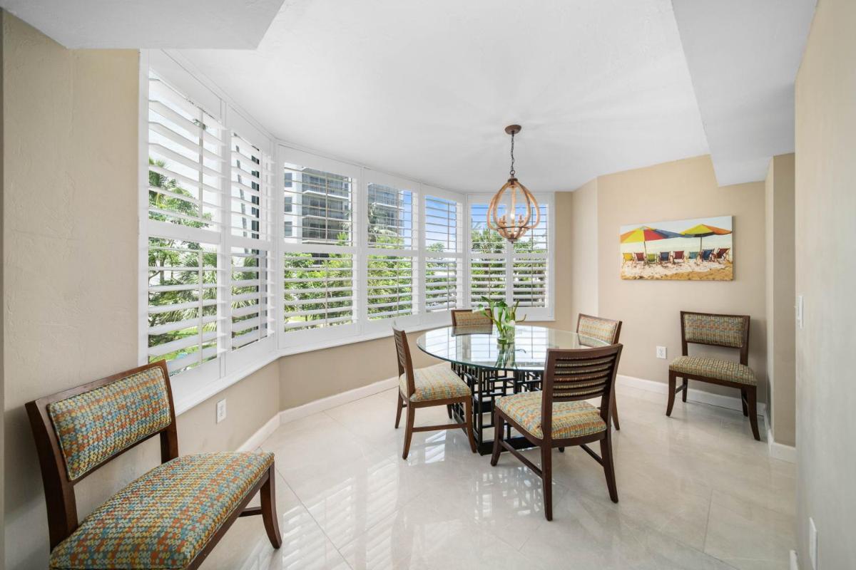 Luxury Beach Front Resort - Housity