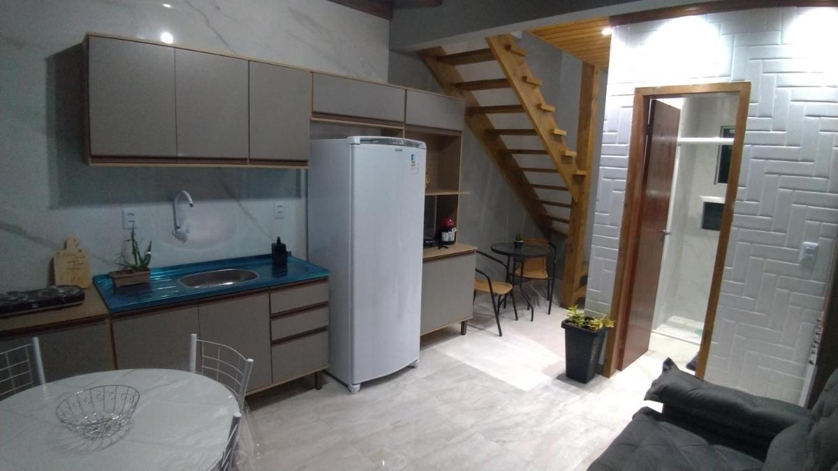 Moradas Desterro, próximo ao aeroporto 24 - Housity