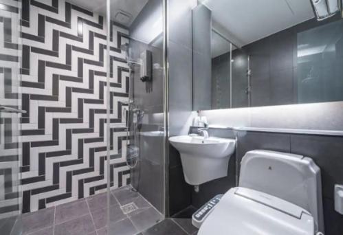 Suitetrails - Grand Palace Hotel