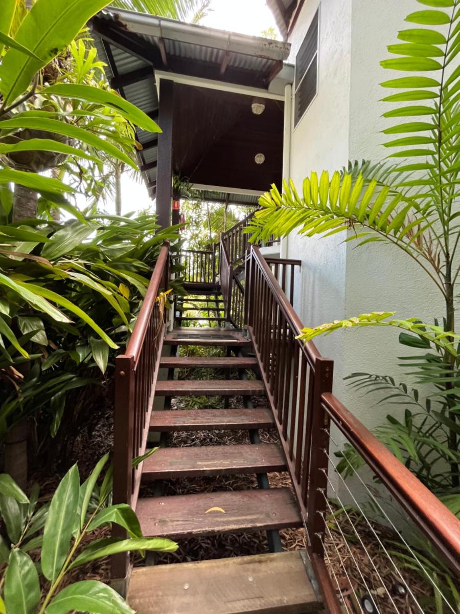 REEF RETREAT APARTMENTS PALM COVE Unit 28 - Housity