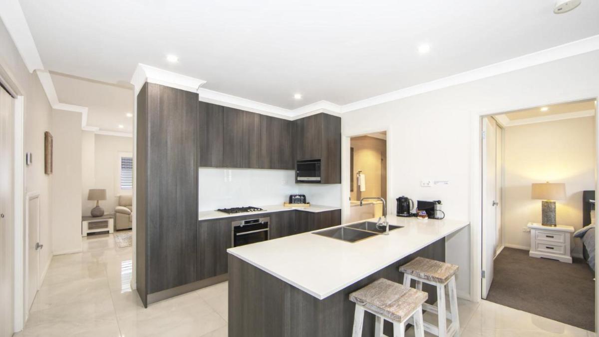 Coastline Retreat - Booker Bay - Housity