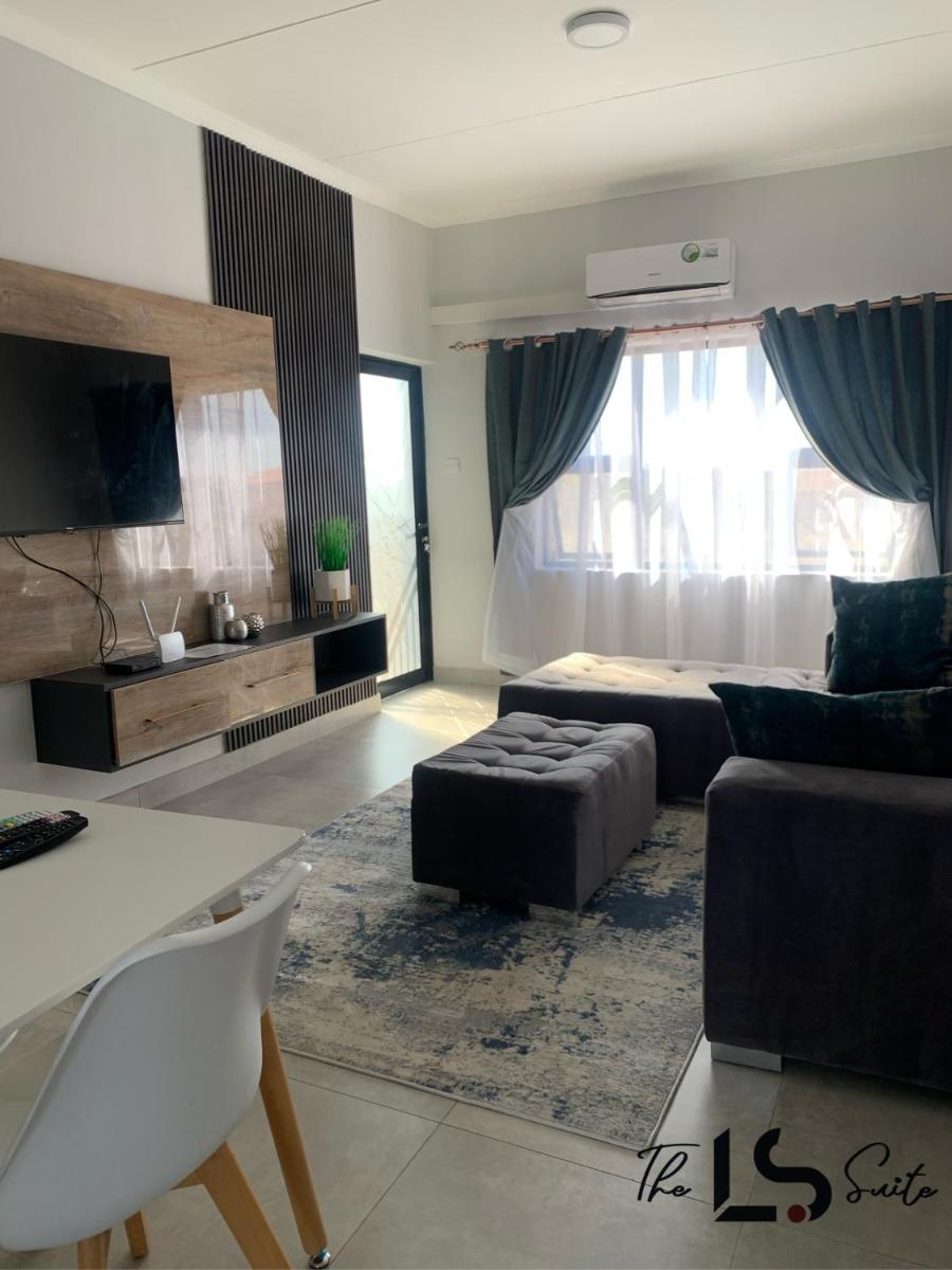 The LS Suite - Housity