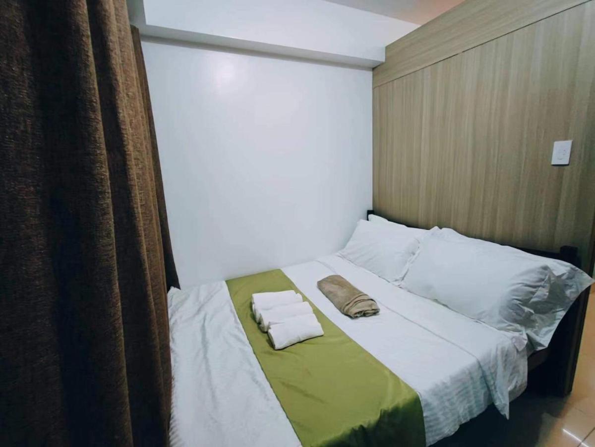 Palm Spring Staycation services - Housity