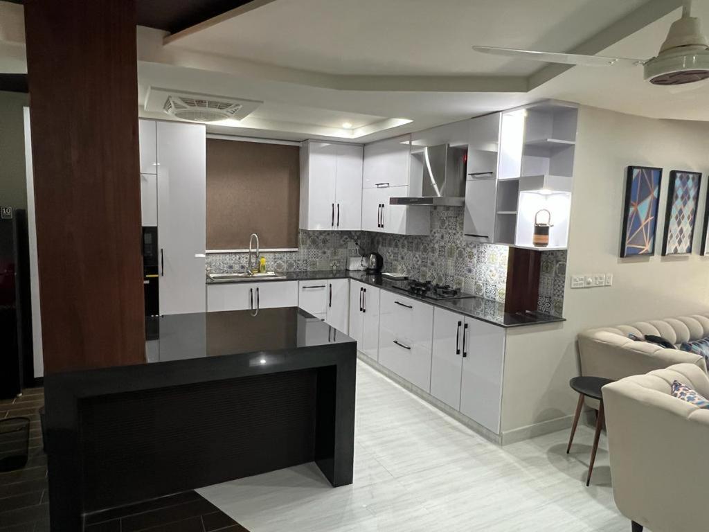 Real Luxury Apartments, Real Cottages - Housity