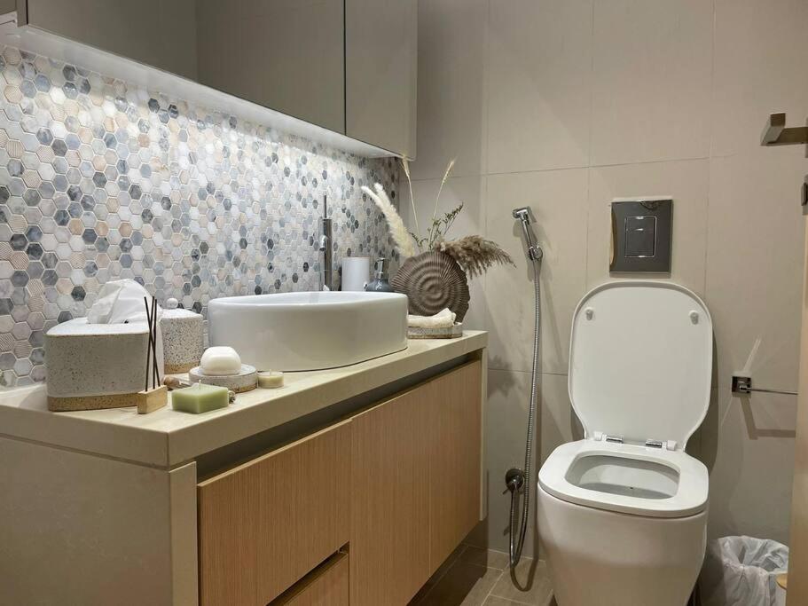 Elegant 2 bedroom in Mayan, Yas Beach - Housity
