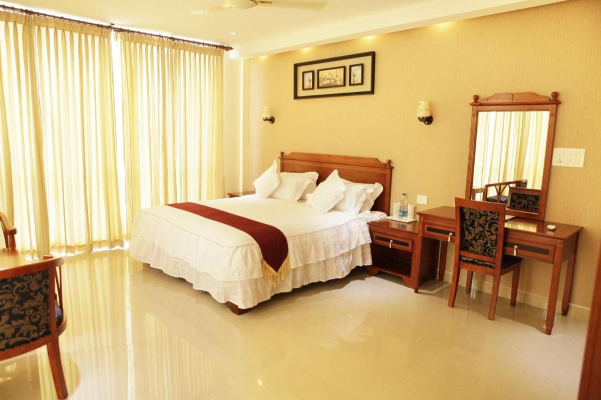 Athirappilly Residency Chalakudy - Housity