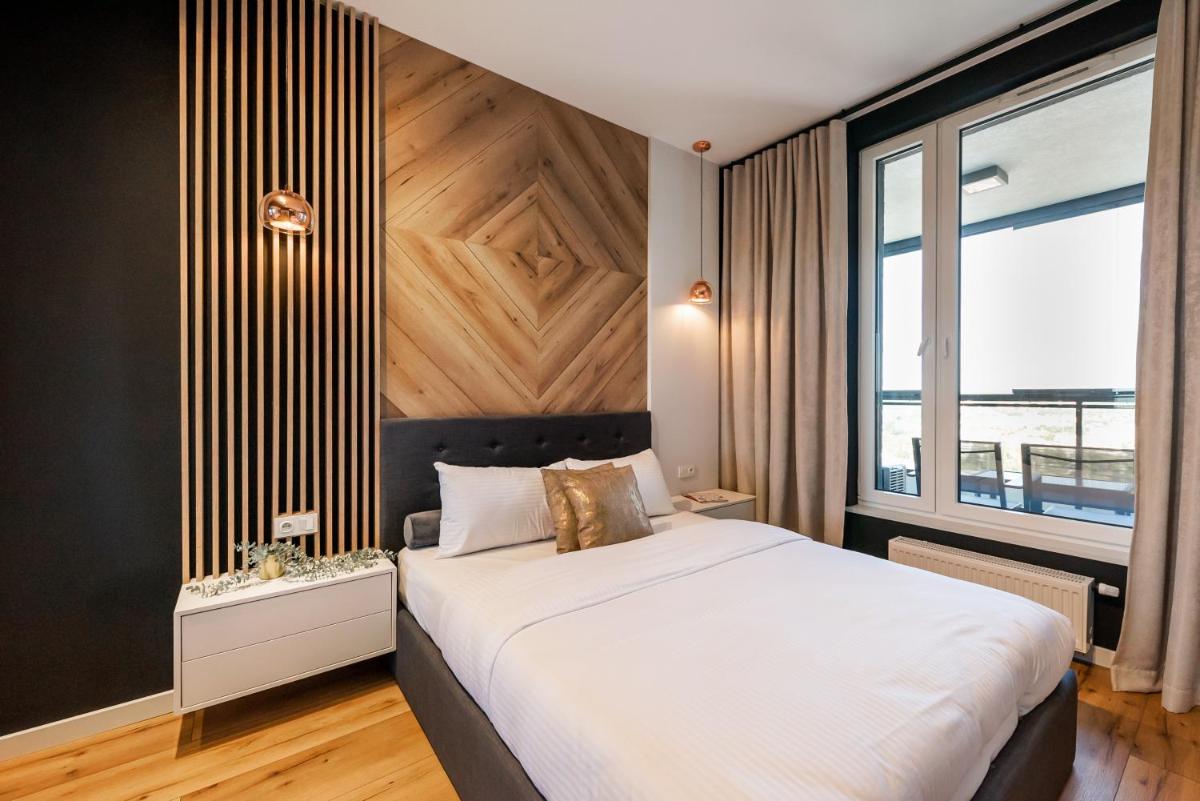 Praga 23rd Floor High-Class Apartment - Housity