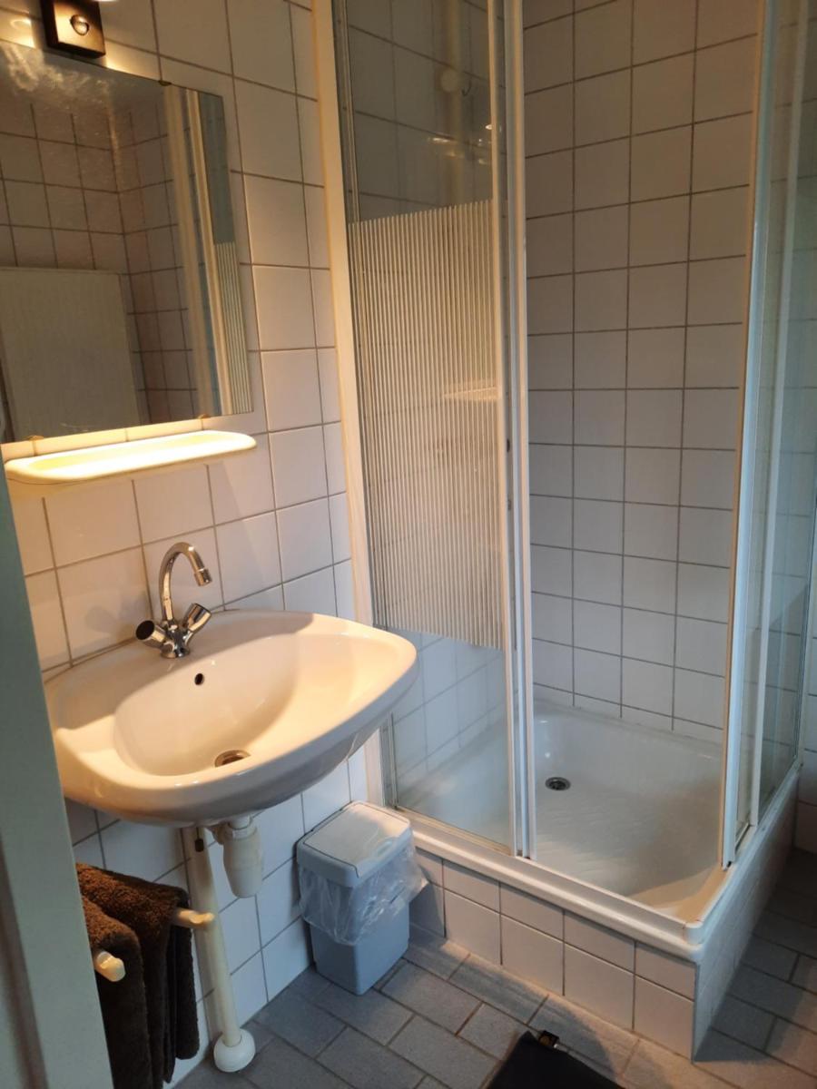 B & B Ayo - Housity