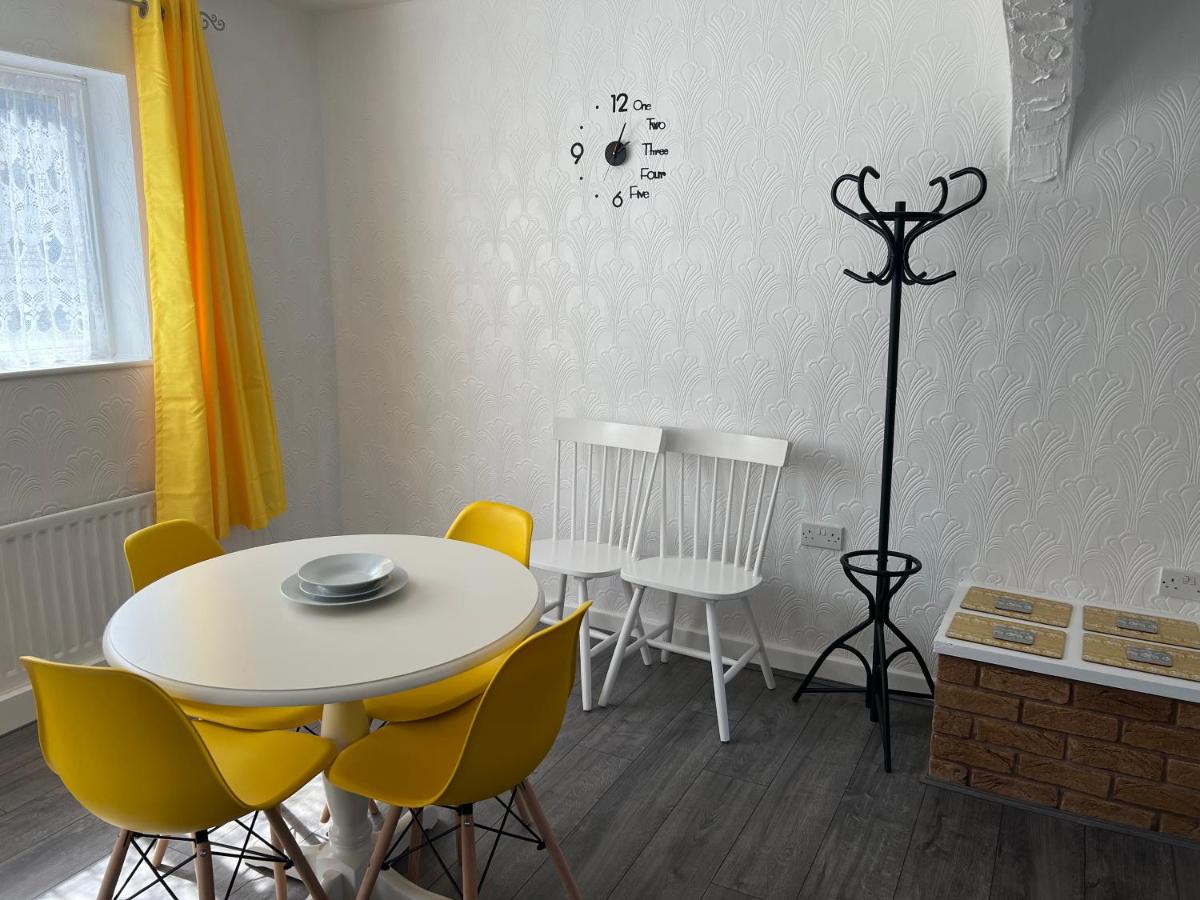 Cosy House #Lea Hall Train Station #BHX #NEC #NIA - Housity