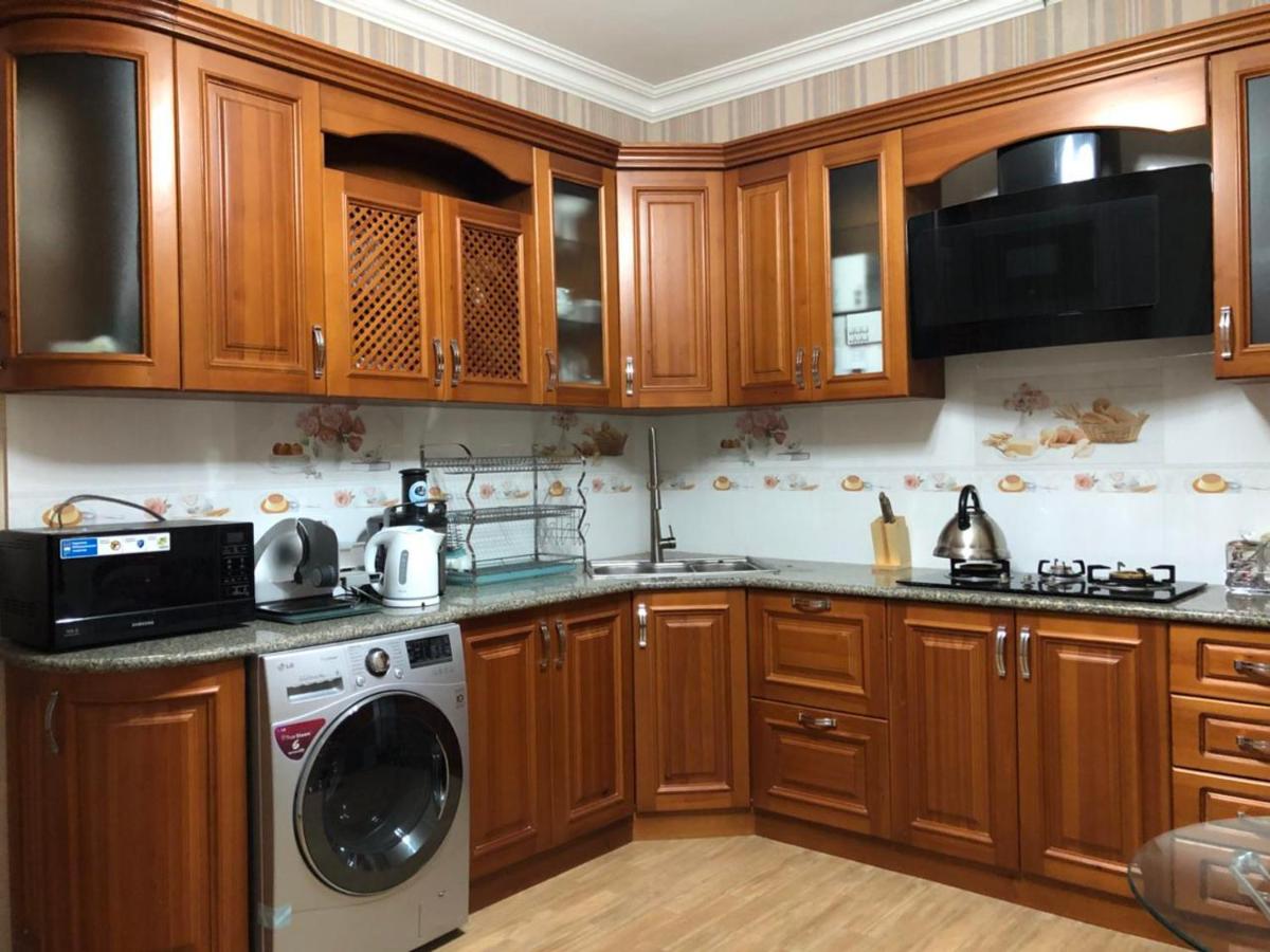 Suitetrails - Apartment Registan