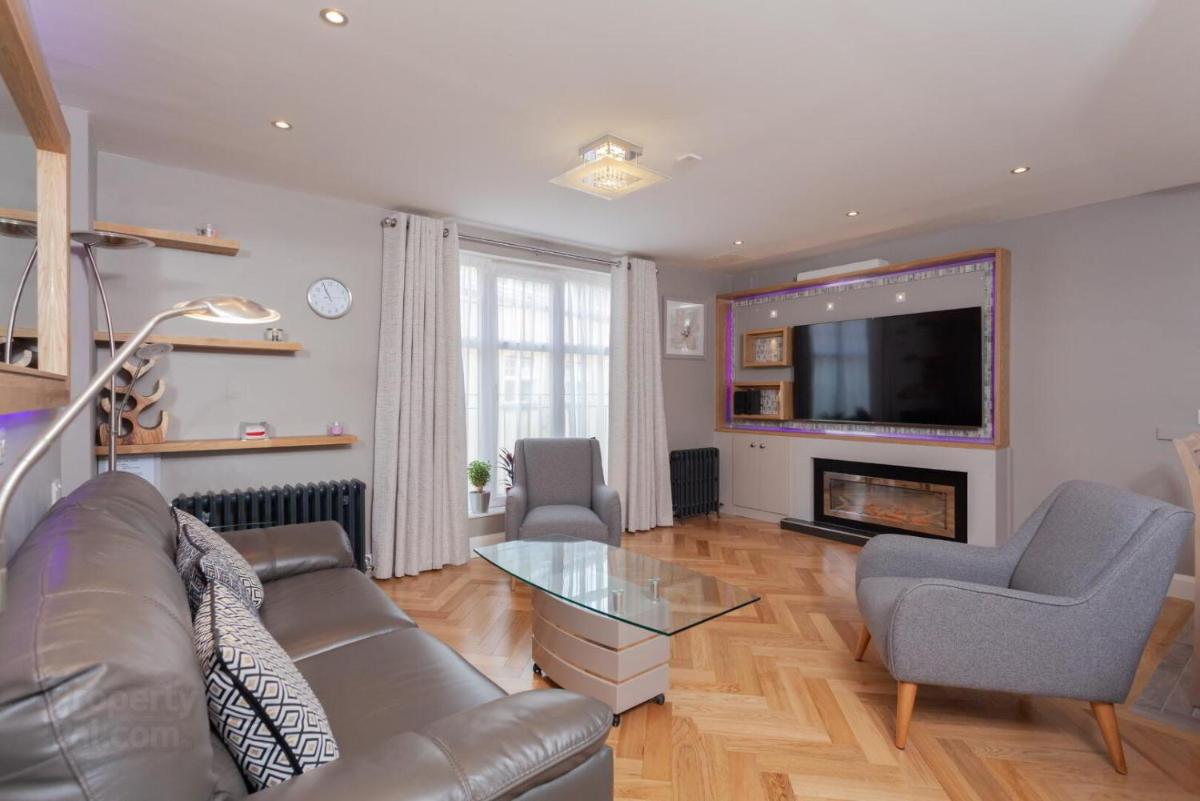 Belfast City Centre Luxury Apartment - Housity