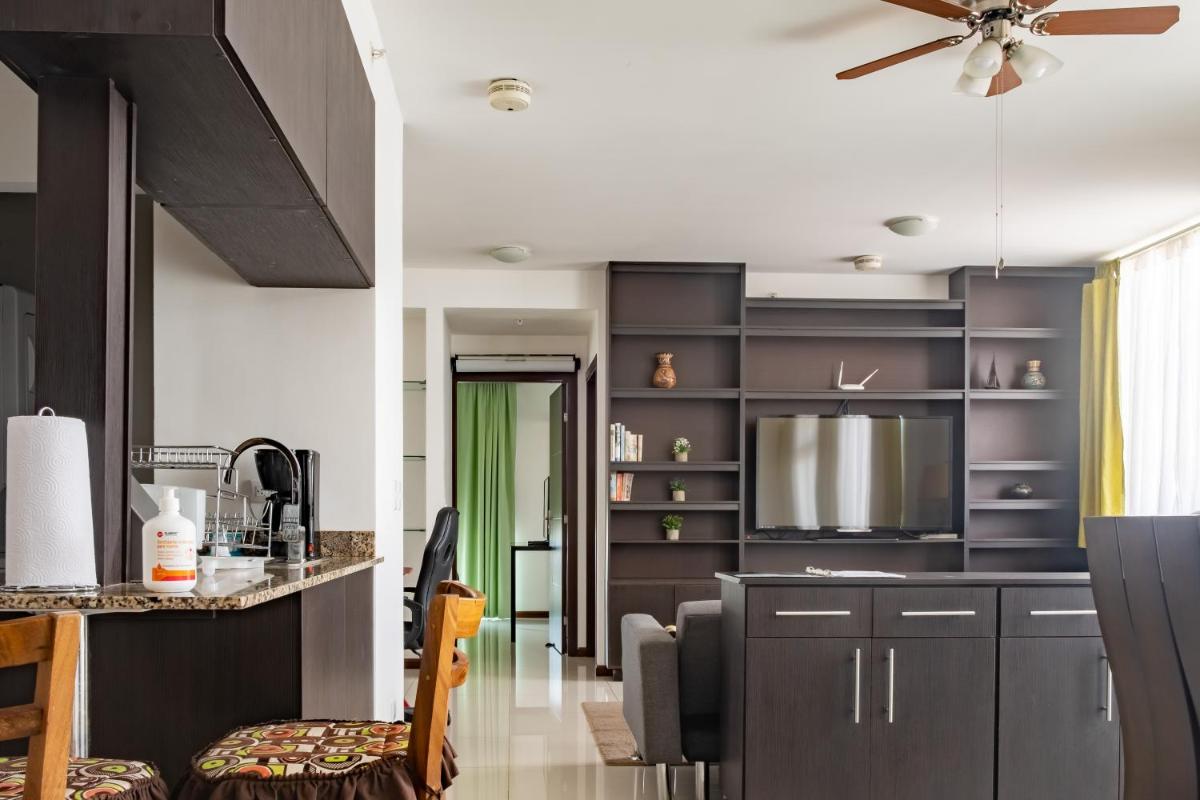 Lujoso condominio con lavadora y secadora, S. José - Hizvo
