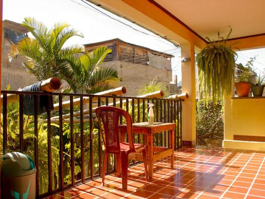 Hospedaje Eli Panajachel - Housity