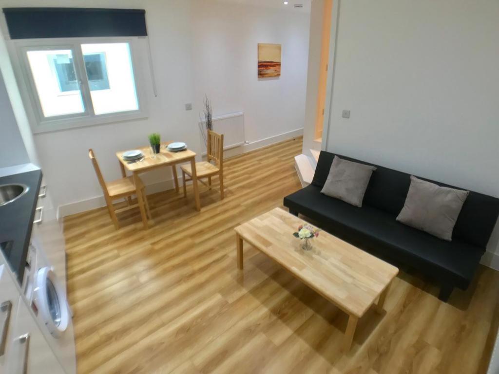City Sparrow Pad 6 - Housity