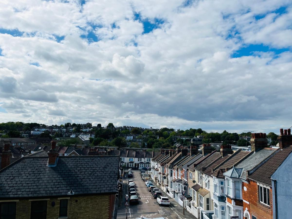 Castle view Rochester - Housity