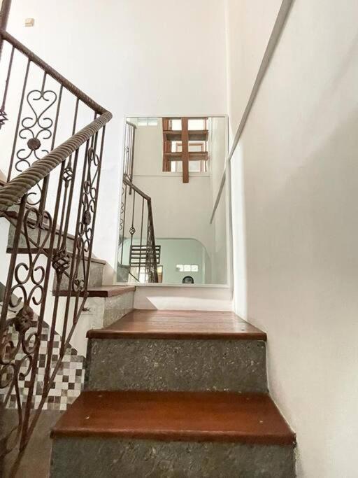 A Three Story House in City Center - Housity