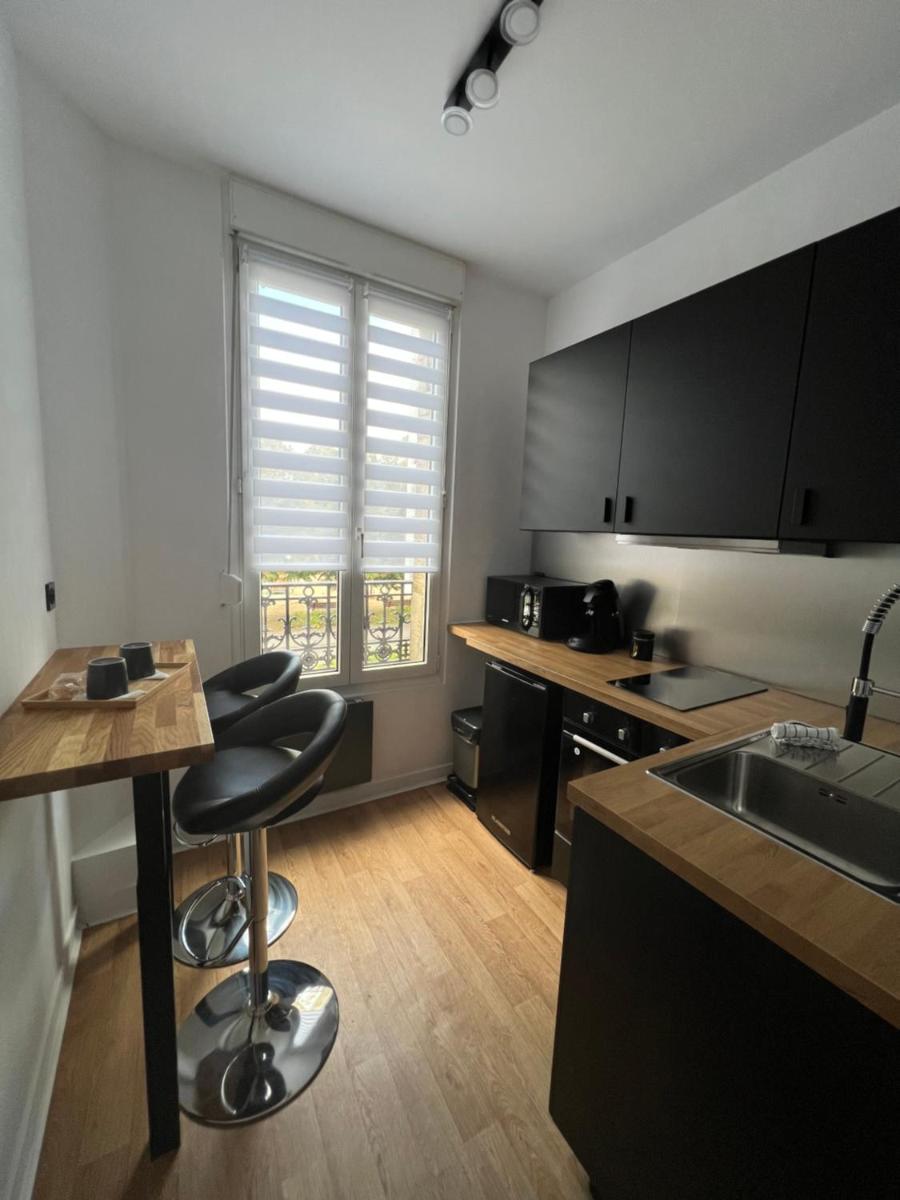 Reims Blue Sky - Housity