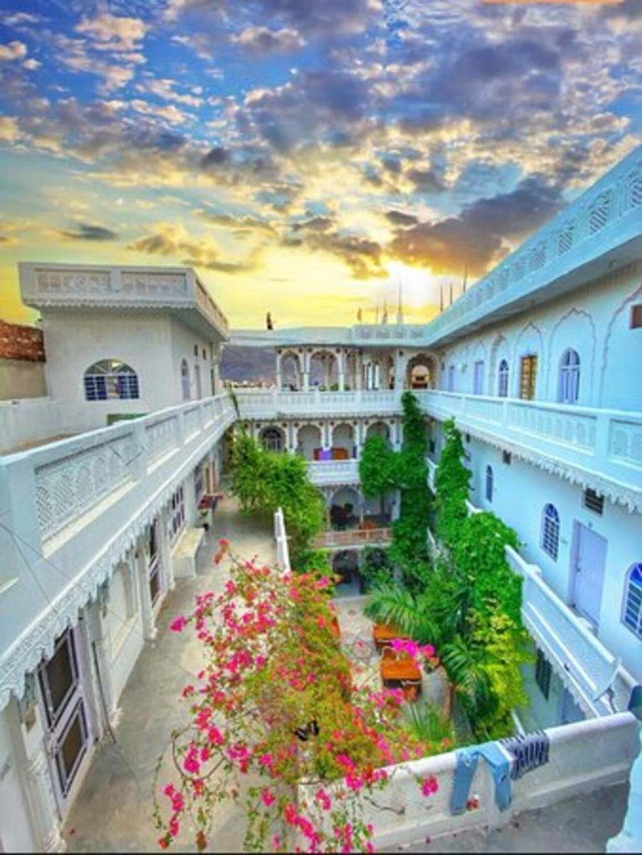 Sai Baba Haveli - Housity