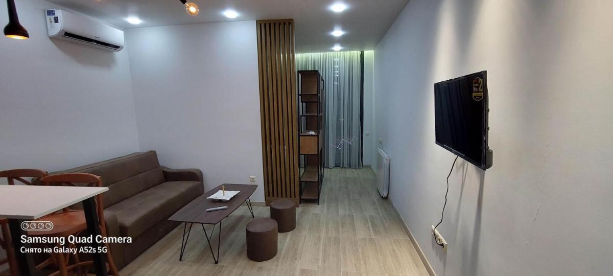 Apartment in Batumi - Housity