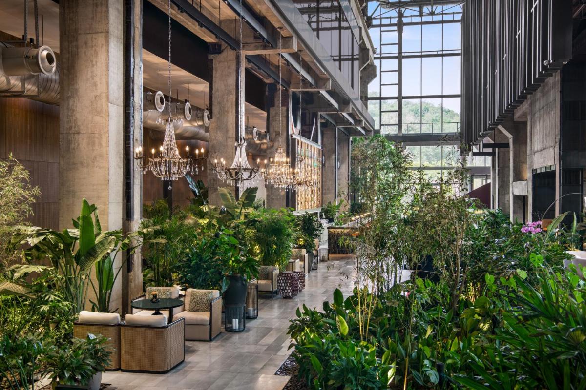 Shangri-La Shougang Park, Beijing - Housity
