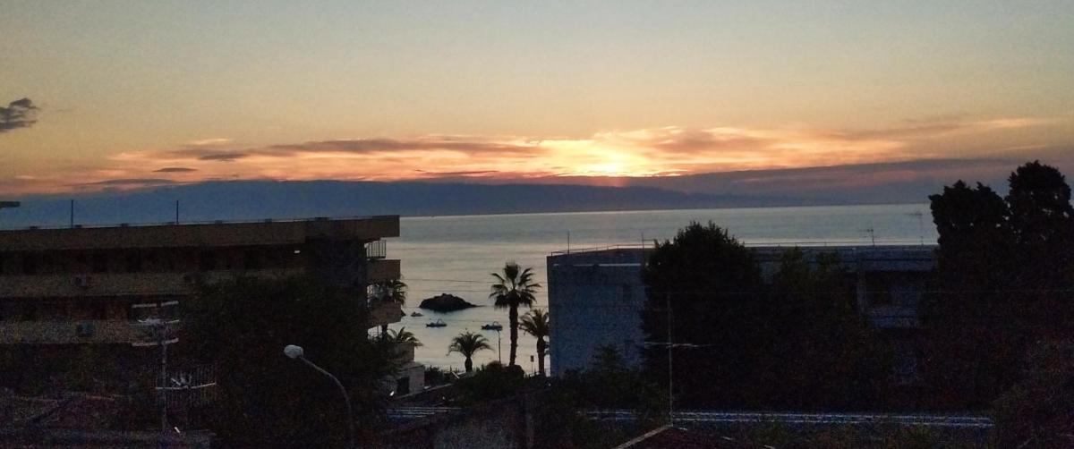 Soggiorno relax Sant'Alessio - Housity