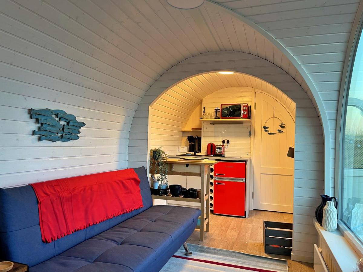 Finest Retreats - Dreckly Cabin - Housity