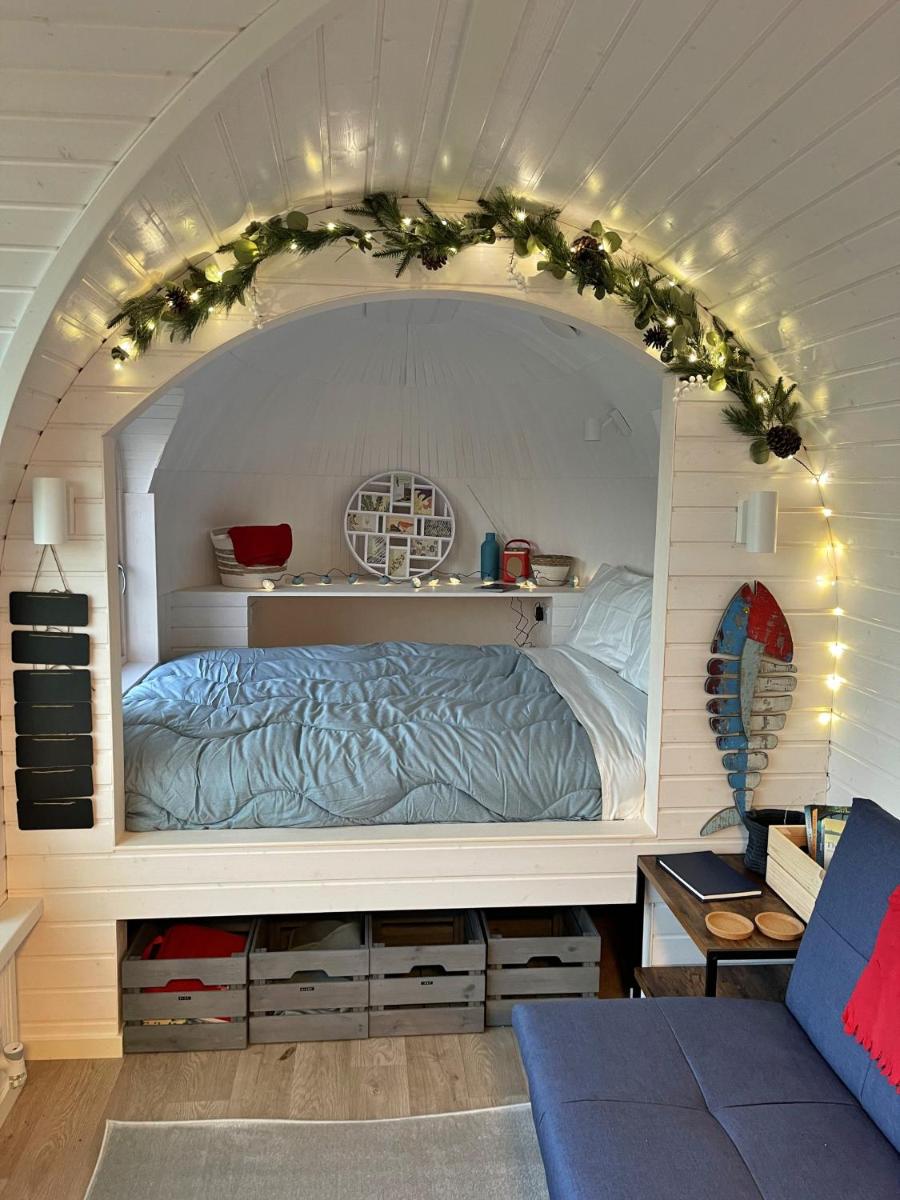 Finest Retreats - Dreckly Cabin - Housity